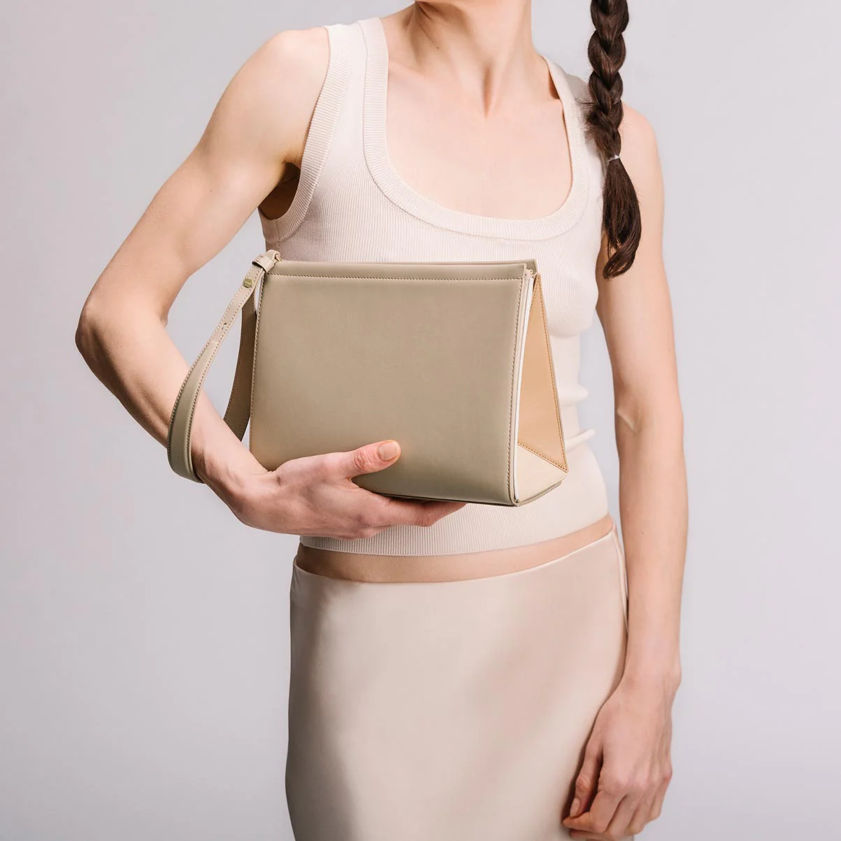 Large Triangle Pouch - Praline - Image 8