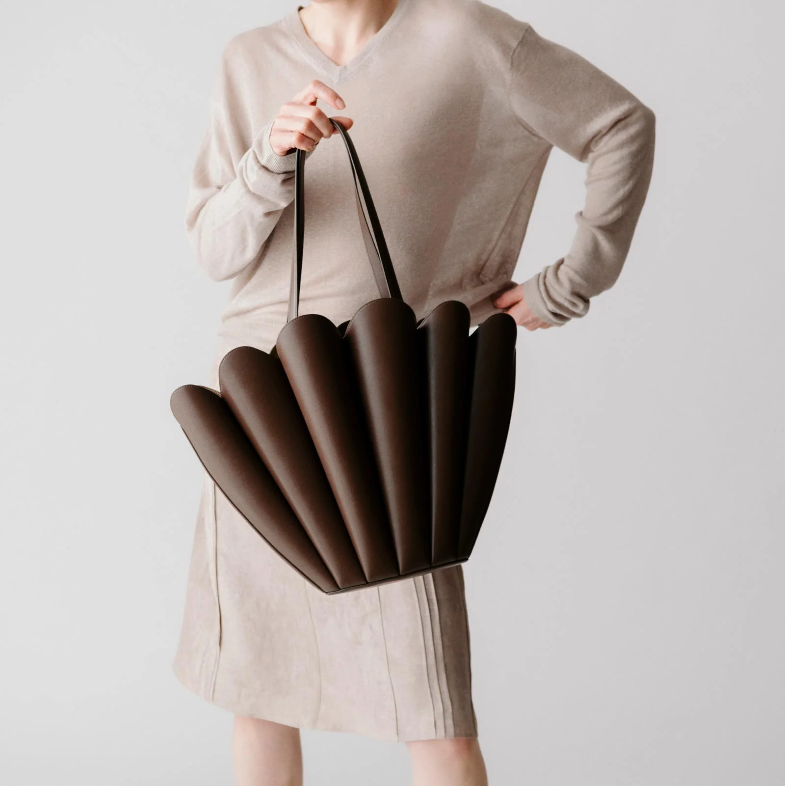 Seashell Tote - Tan - Image 7