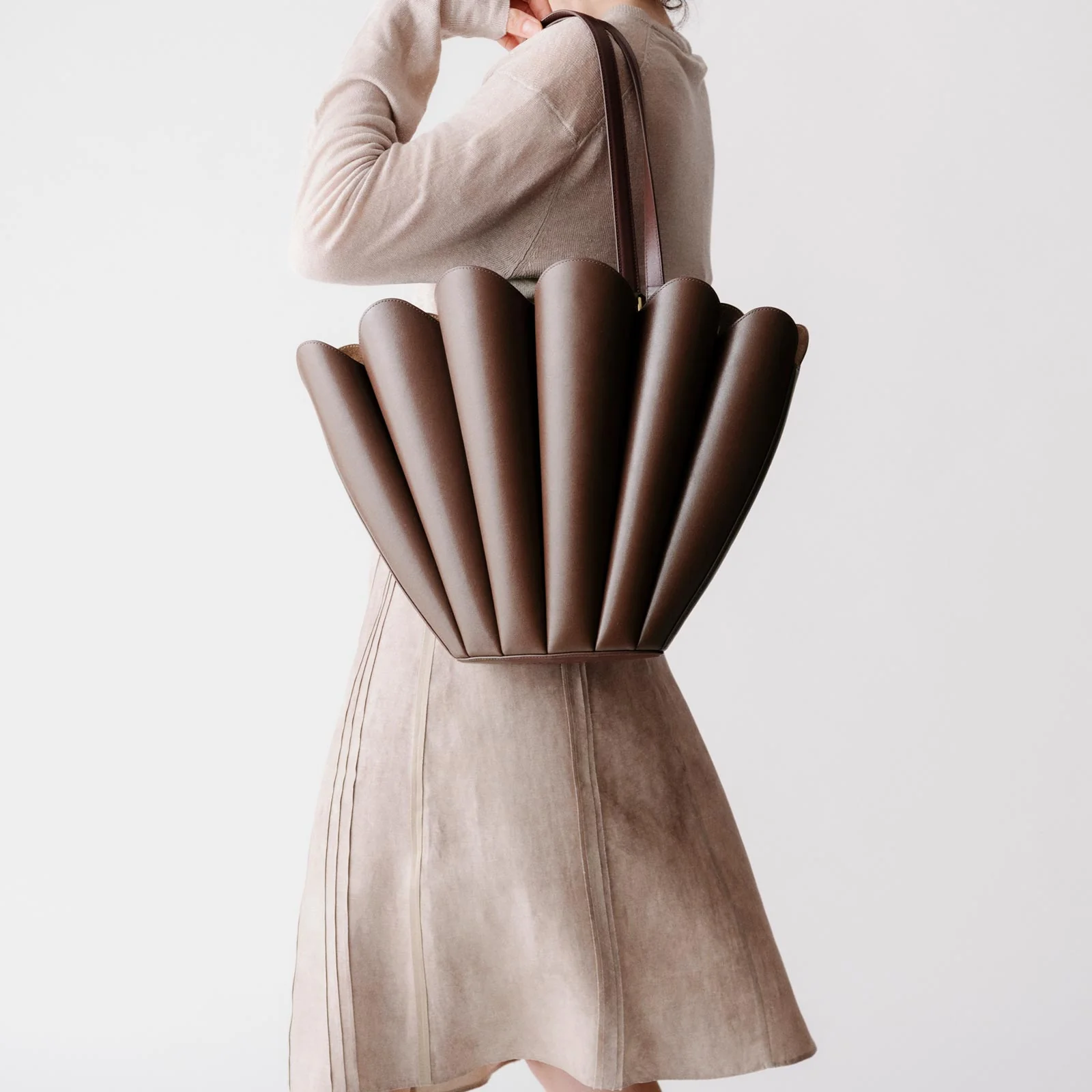 Seashell Tote - Tan - Image 6